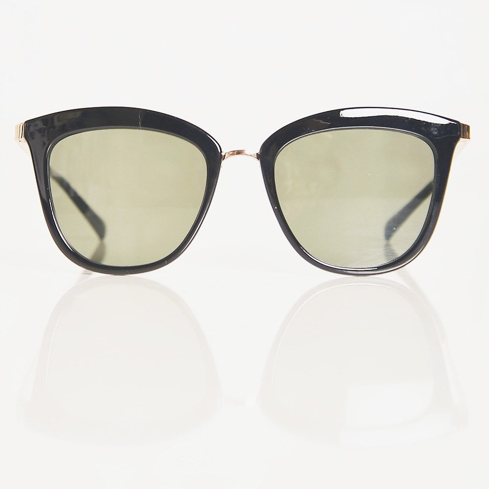 Le Specs Caliente Sunglasses